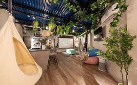 Nico!サウナ!ハンモック!Yogibo!大画面プロジェクター!非日常の暮らし 寝室5つ トイレお風呂3台